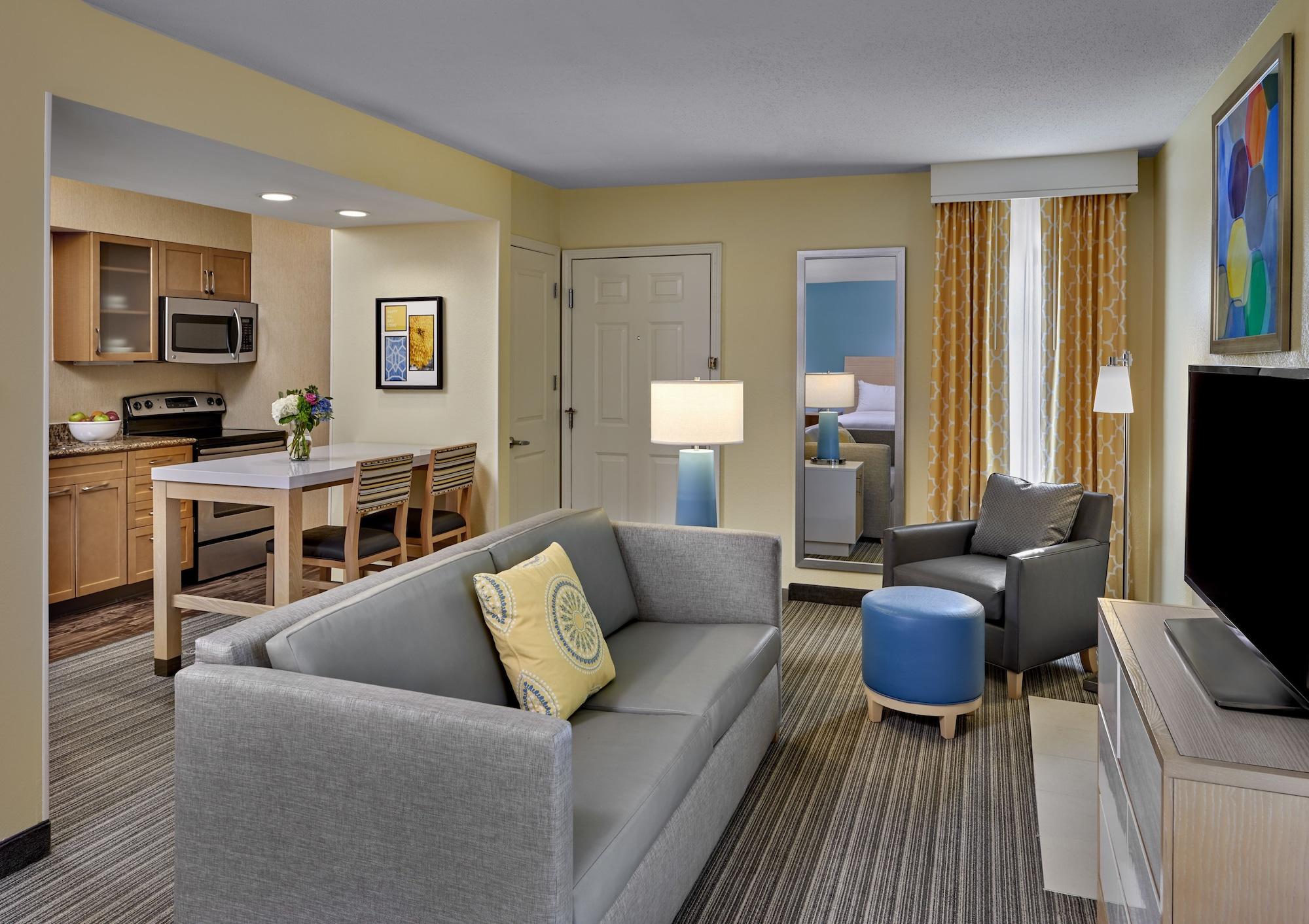 Sonesta Simply Suites Cleveland Airport Міддлберґ-Гайтс Екстер'єр фото