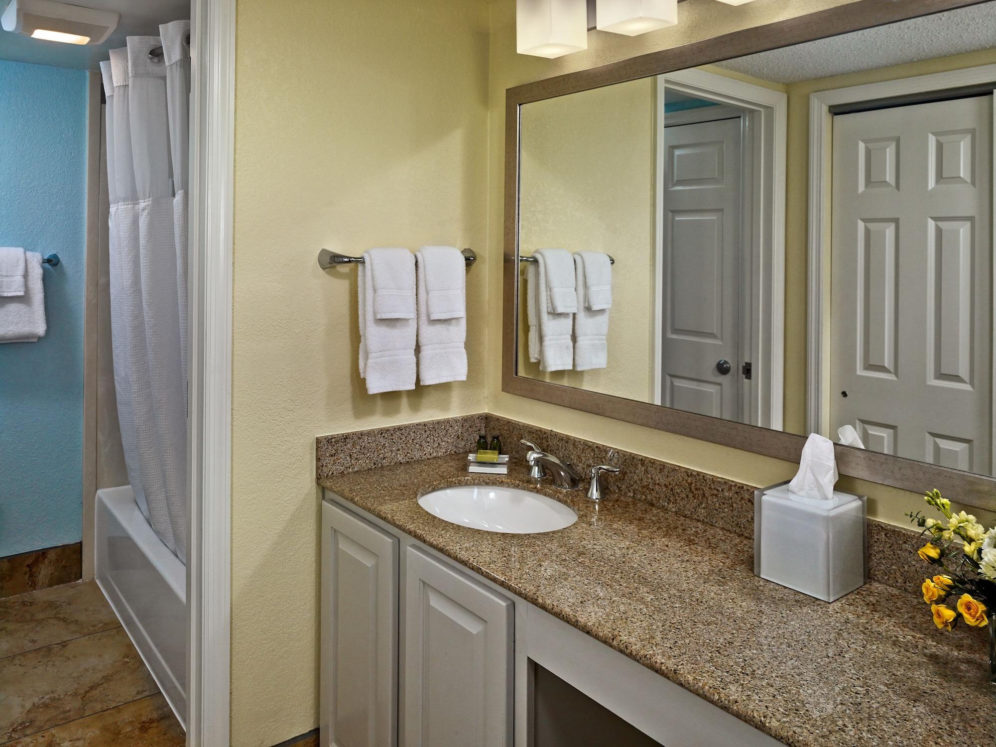 Sonesta Simply Suites Cleveland Airport Міддлберґ-Гайтс Екстер'єр фото