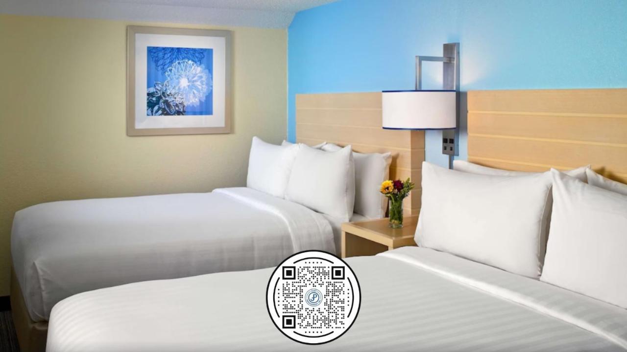 Sonesta Simply Suites Cleveland Airport Міддлберґ-Гайтс Екстер'єр фото