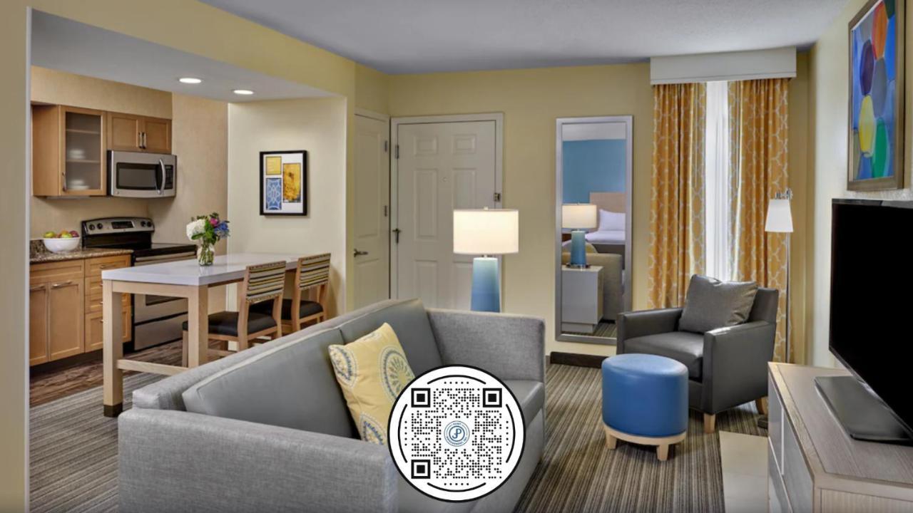 Sonesta Simply Suites Cleveland Airport Міддлберґ-Гайтс Екстер'єр фото